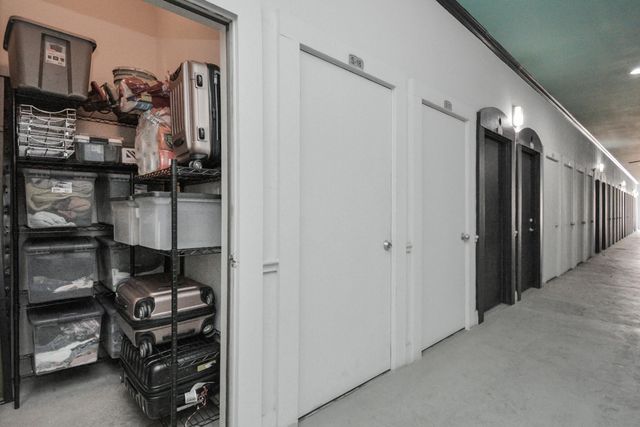 1441 East Street 104, Houston, TX 77007