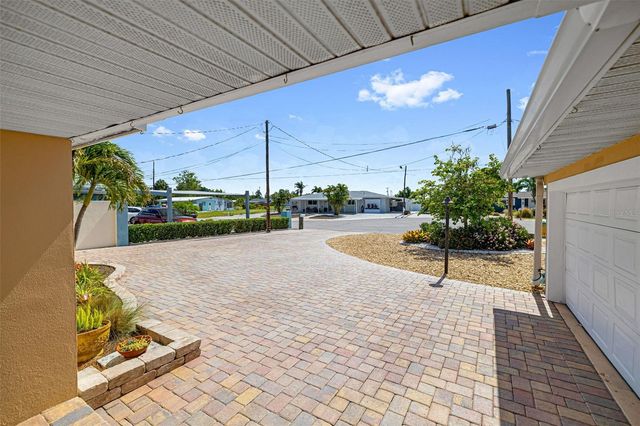 302 BRYN MAWR ISLAND, Bradenton, FL 34207