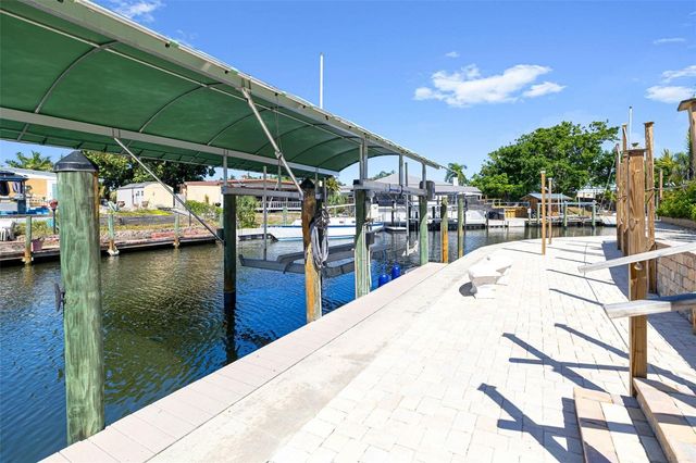 302 BRYN MAWR ISLAND, Bradenton, FL 34207