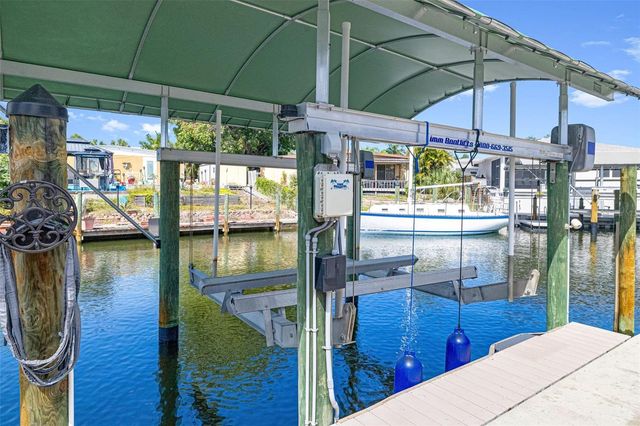 302 BRYN MAWR ISLAND, Bradenton, FL 34207