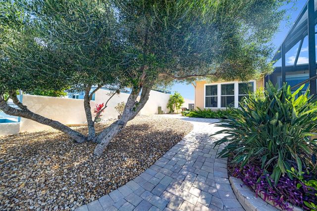 302 BRYN MAWR ISLAND, Bradenton, FL 34207