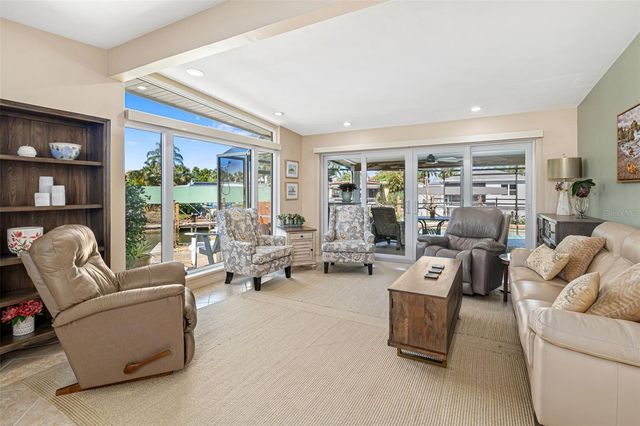 302 BRYN MAWR ISLAND, Bradenton, FL 34207