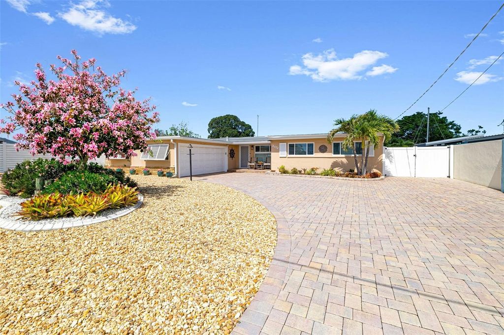 302 BRYN MAWR ISLAND, Bradenton, FL 34207