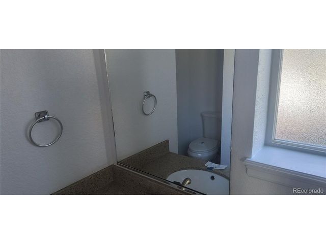 13095 W Cedar Dr 102, Lakewood, CO 80228