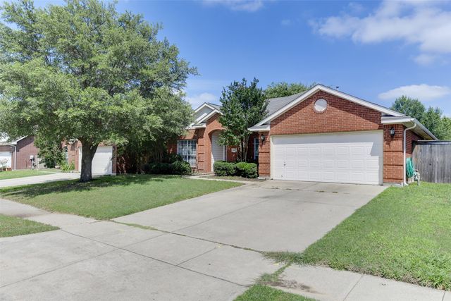4546 Brittany Lane, Grand Prairie, TX 75052