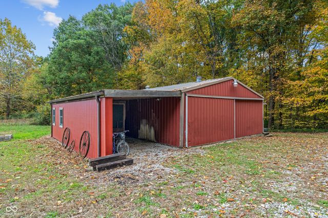 8385 McWhorter Road, Martinsville, IN 46151