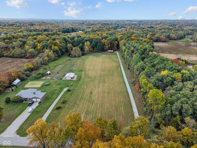 8385 McWhorter Road, Martinsville, IN 46151