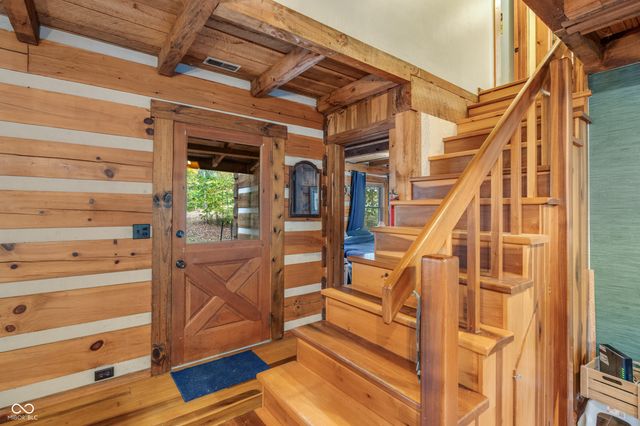 8385 McWhorter Road, Martinsville, IN 46151