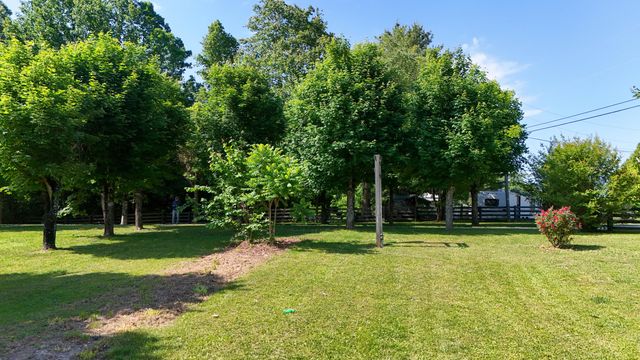 160 Dean King Road, Pine Knot, KY 42635