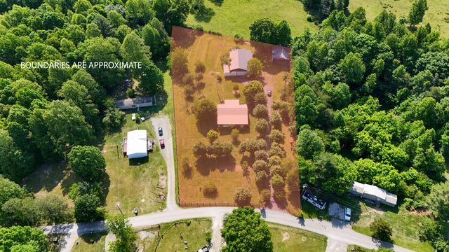160 Dean King Road, Pine Knot, KY 42635