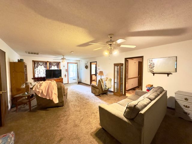 160 Dean King Road, Pine Knot, KY 42635