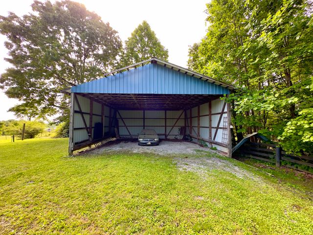 160 Dean King Road, Pine Knot, KY 42635
