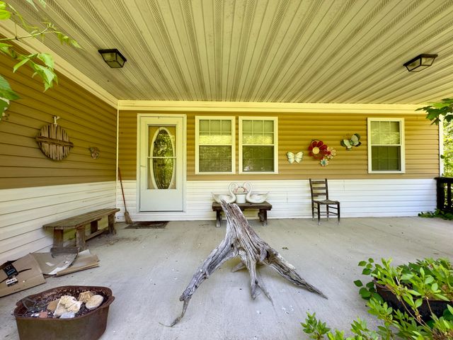 160 Dean King Road, Pine Knot, KY 42635