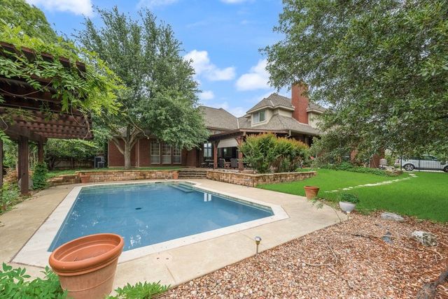 2601 Highland Meadow Drive, Colleyville, TX 76034