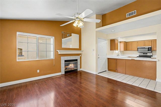 2725 South Nellis Boulevard 2068, Las Vegas, NV 89121