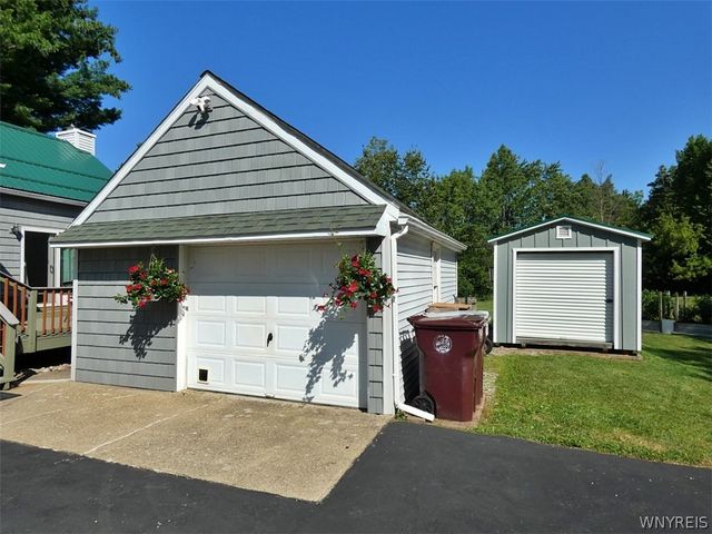 2470 Bauer Road, Eden, NY 14057