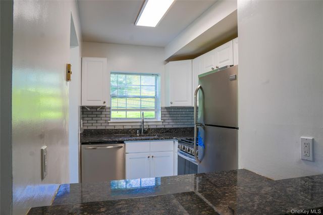 5 Lexington Hill 1, Harriman, NY 10926