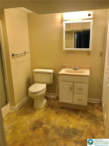 425 Bank Street, Nazareth Boro, PA 18064