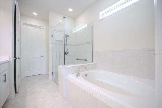 9557 SW 64TH LANE, Ocala, FL 34481