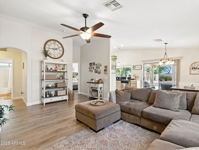 6768 S RUSSET SKY Way, Gold Canyon, AZ 85118