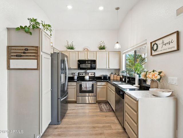 6768 S RUSSET SKY Way, Gold Canyon, AZ 85118