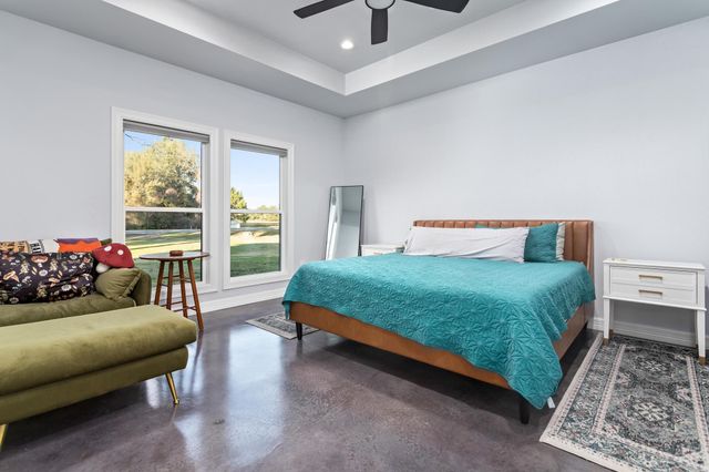 847 W Buccaneer Drive, Winnie, TX 77665