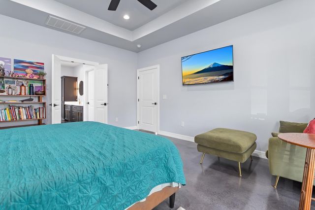 847 W Buccaneer Drive, Winnie, TX 77665