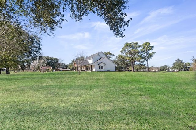847 W Buccaneer Drive, Winnie, TX 77665