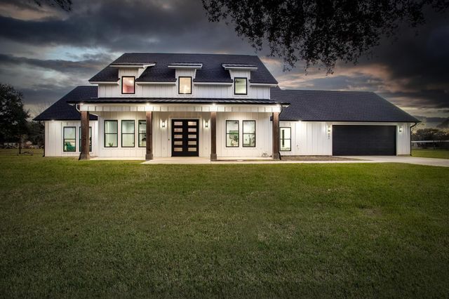 847 W Buccaneer Drive, Winnie, TX 77665