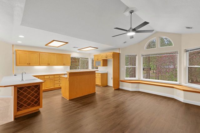 580 Ragsdale Road, Trail, OR 97541