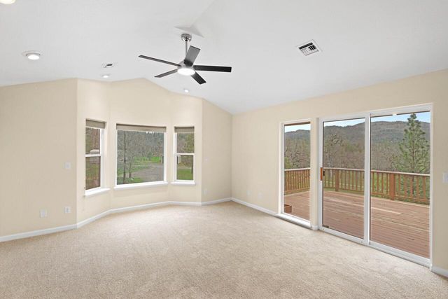 580 Ragsdale Road, Trail, OR 97541