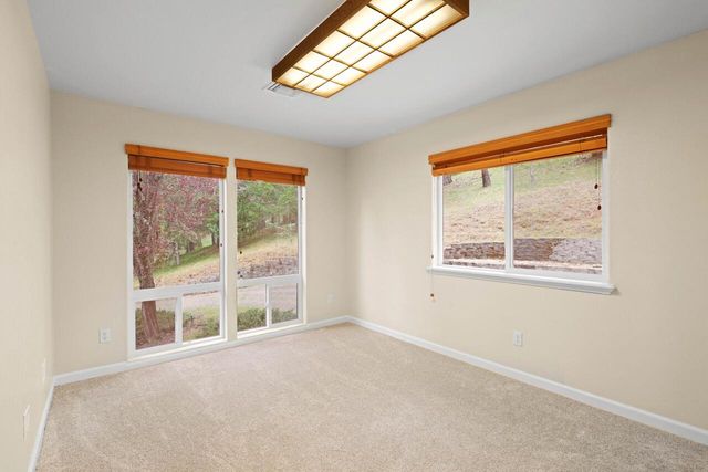 580 Ragsdale Road, Trail, OR 97541