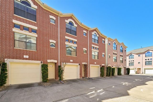 8715 Meadowcroft Drive 1002, Houston, TX 77063