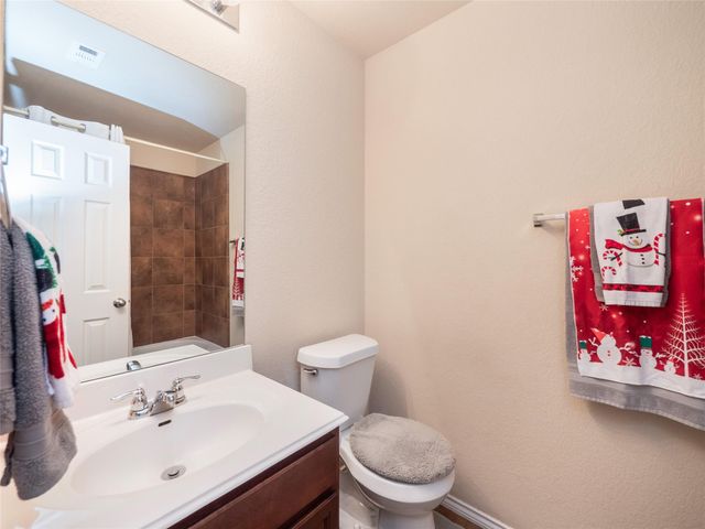 240 Blossom Valley STRM, Buda, TX 78610