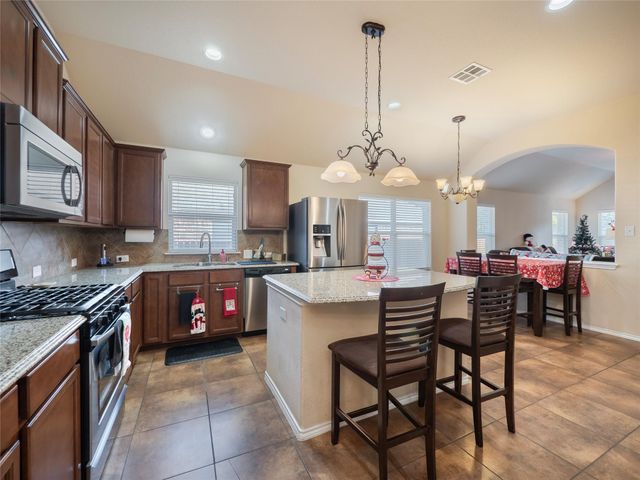 240 Blossom Valley STRM, Buda, TX 78610