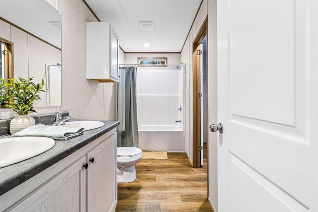 753 Sunny Drive, Livingston, TX 77351