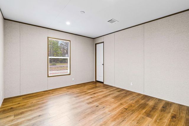 753 Sunny Drive, Livingston, TX 77351