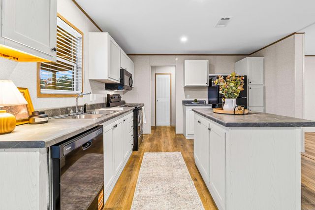 753 Sunny Drive, Livingston, TX 77351