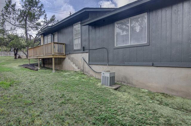 404 W Dittmar RD B, Austin, TX 78745
