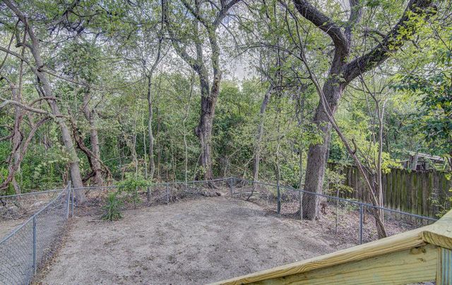 404 W Dittmar RD B, Austin, TX 78745