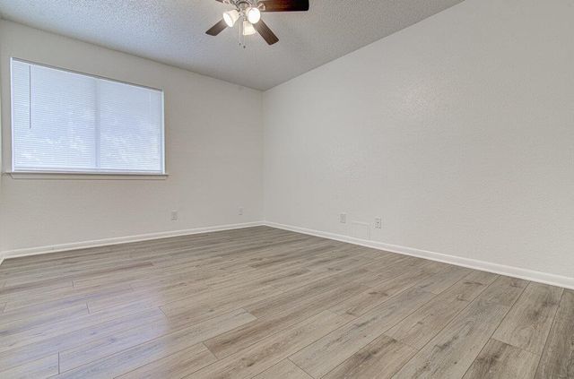 404 W Dittmar RD B, Austin, TX 78745