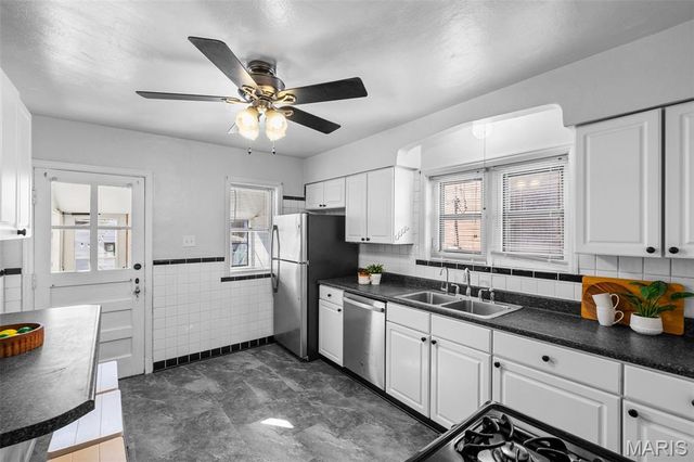 800 Wilmington Avenue, St Louis, MO 63111