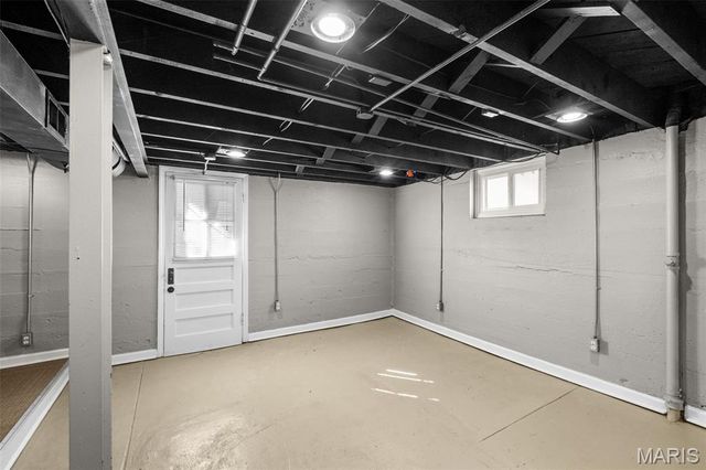 800 Wilmington Avenue, St Louis, MO 63111