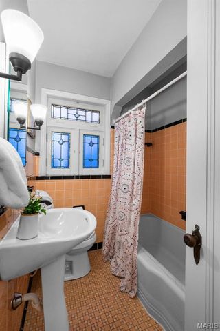 800 Wilmington Avenue, St Louis, MO 63111