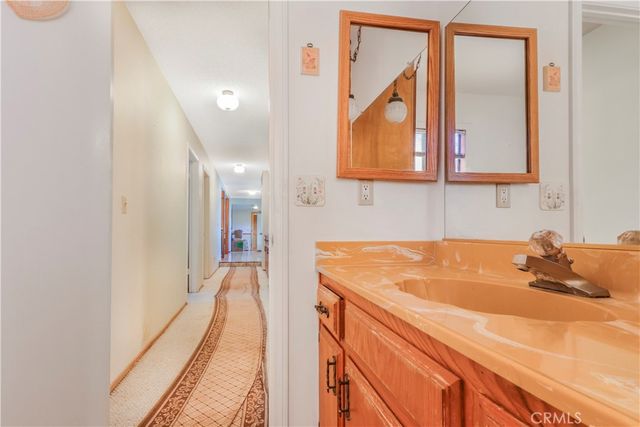 41280 De Portola, Temecula, CA 92592