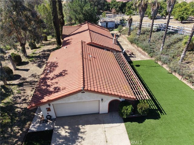 41280 De Portola, Temecula, CA 92592