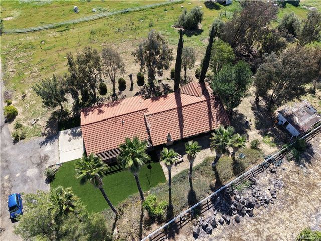 41280 De Portola, Temecula, CA 92592