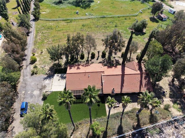 41280 De Portola, Temecula, CA 92592