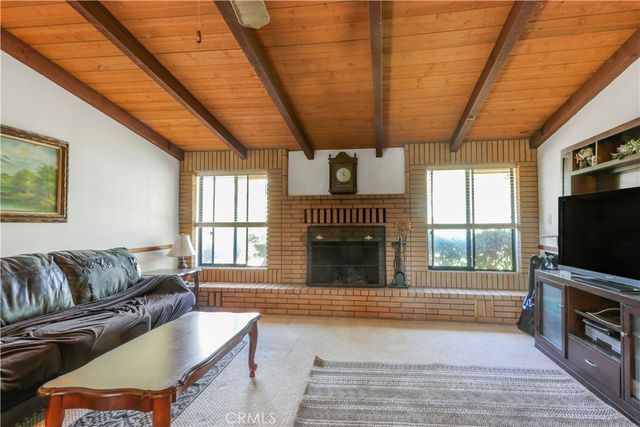 41280 De Portola, Temecula, CA 92592