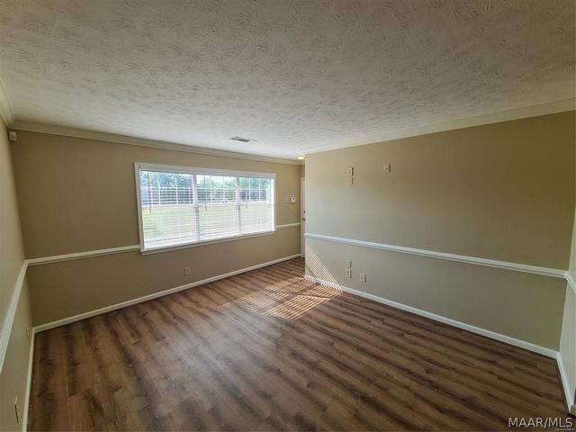 3709 Le Bron Road D, Montgomery, AL 36111